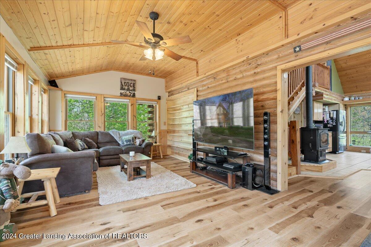 5600 Jefferson Road Clarklake, MI 49234 - Photo 5 of 54 17-Media Jett-14