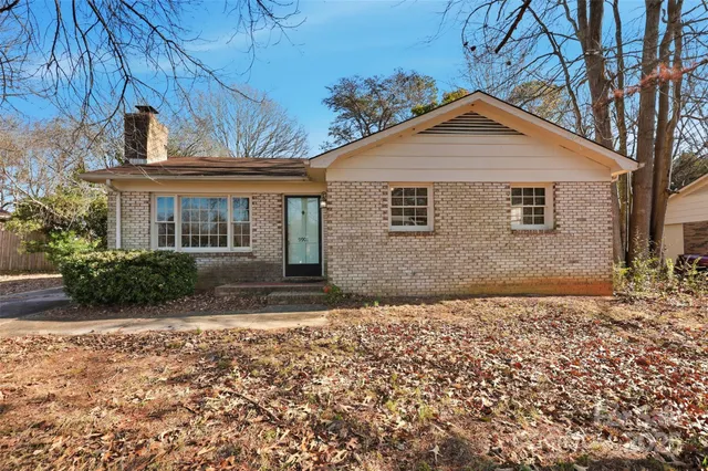 $250,000 | 9901 Arbor Dale Avenue, Charlotte, NC 28215