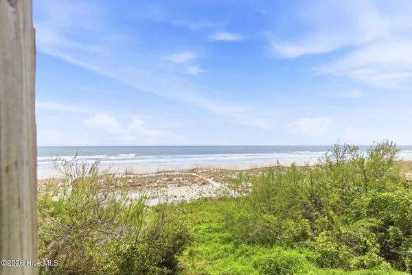 $1,325,000 | 1005 North Anderson Boulevard, Topsail Beach, NC 28445
