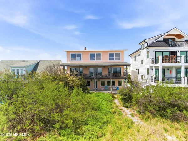 $1,325,000 | 1005 North Anderson Boulevard, Topsail Beach, NC 28445