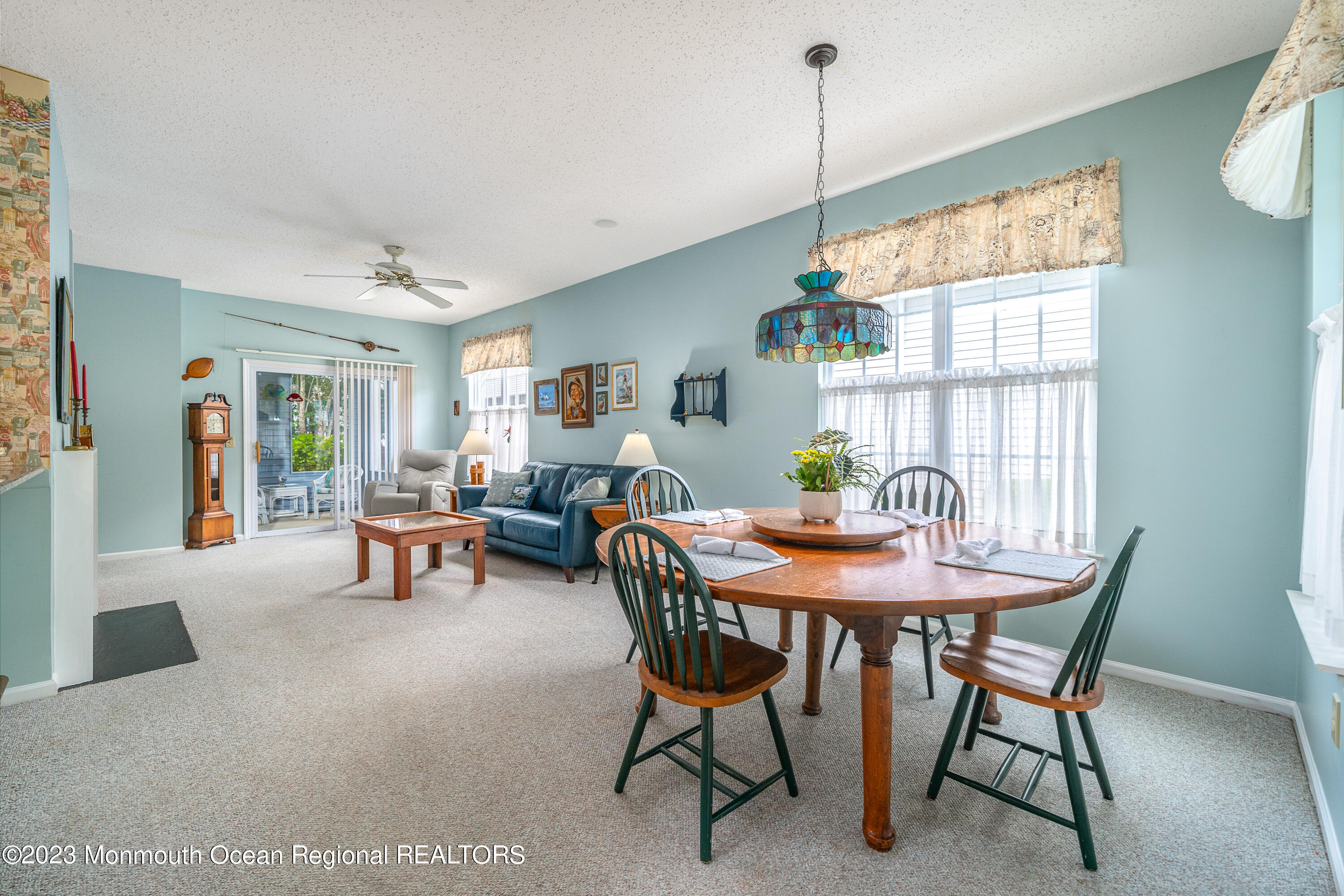 44 Sandpiper Road Barnegat, NJ 08005 - Photo 11 of 27 a dining room with furniture and window