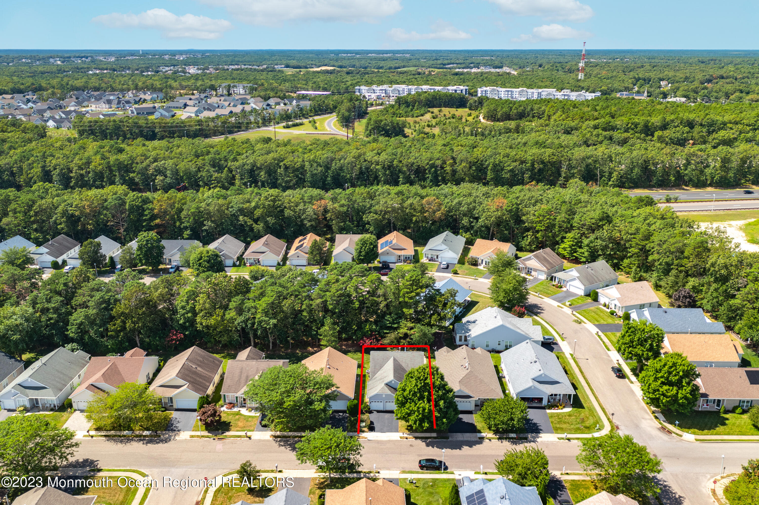 44 Sandpiper Road Barnegat, NJ 08005 - Photo 23 of 27 an aerial view of multiple house