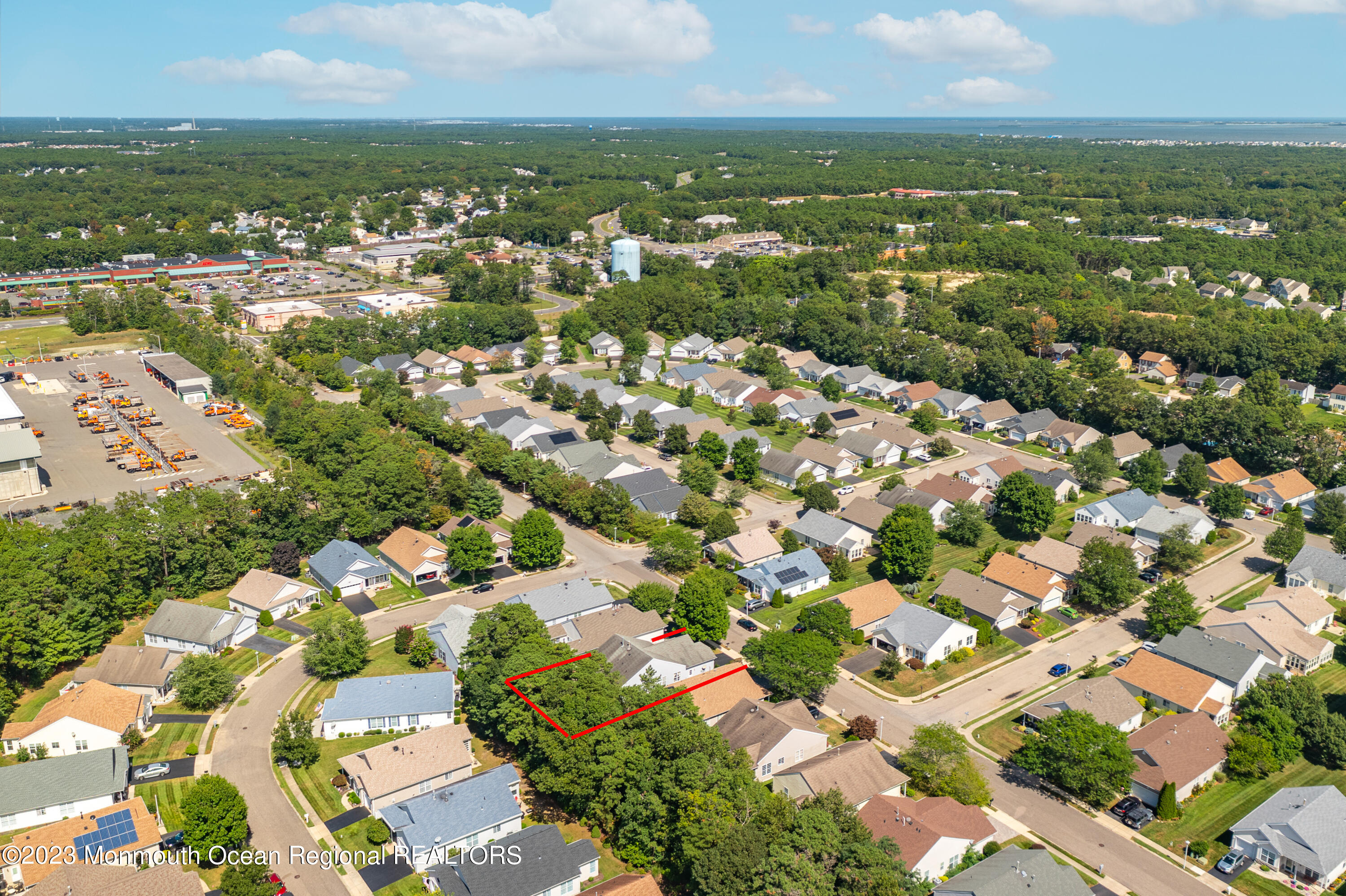 44 Sandpiper Road Barnegat, NJ 08005 - Photo 25 of 27 an aerial view of multiple house