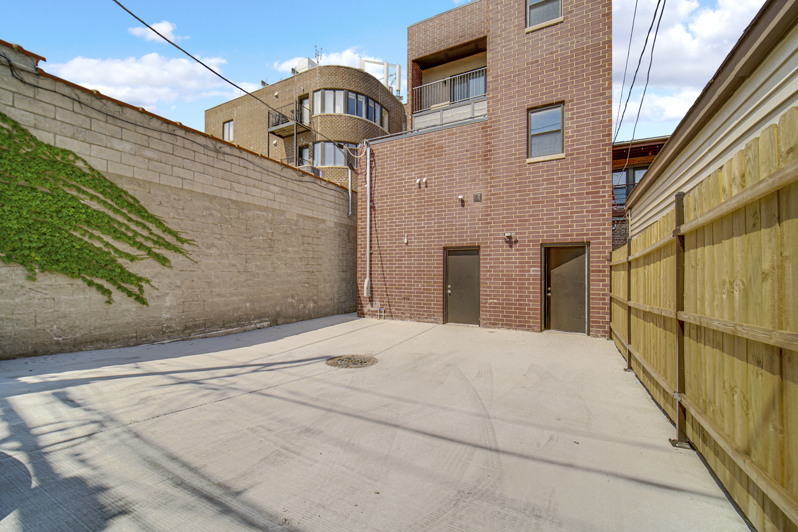 3225 South Halsted Street, Unit 2 Chicago, IL 60608 - Photo 23 of 23