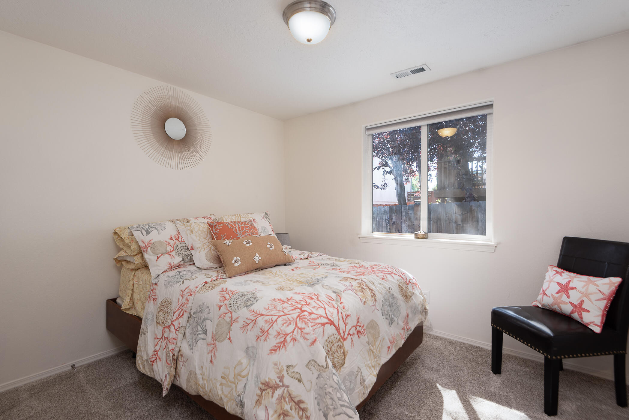 2807 Northeast Spring Water Place Bend, OR 97701 - Photo 14 of 21 14