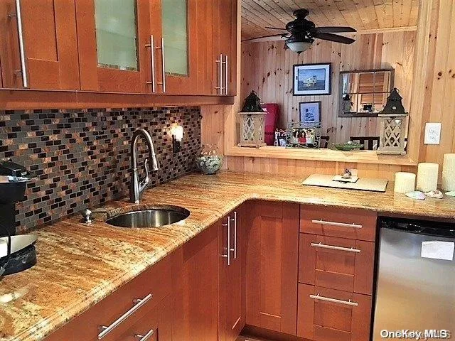 $7,000 | 12 Ocean Road, Ocean Beach, NY 11770