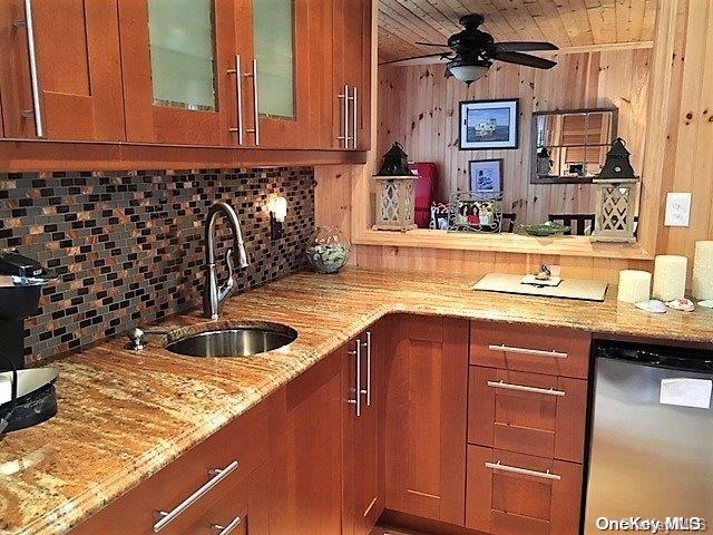 12 Ocean Road Ocean Beach, NY 11770 - Photo 7 of 20