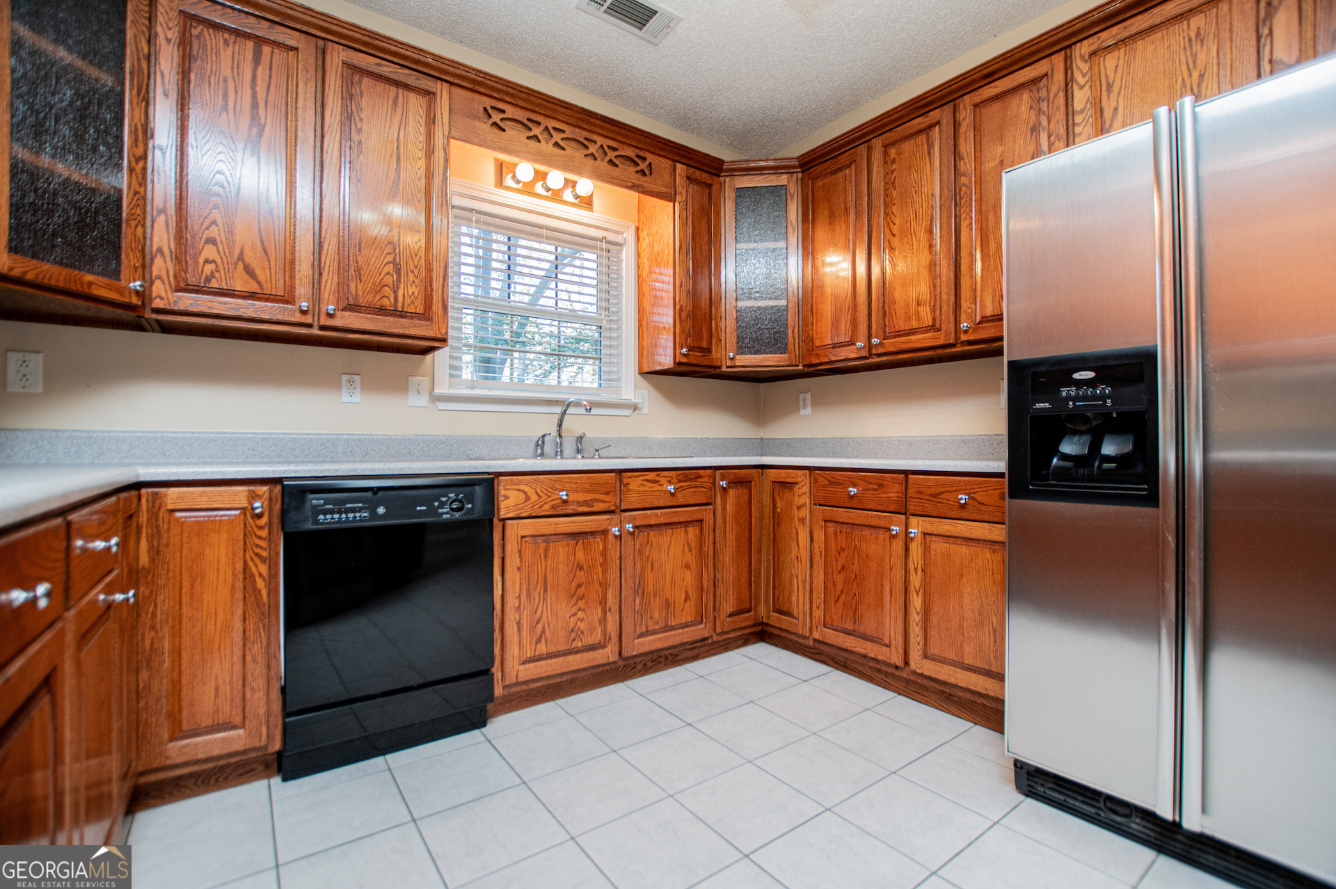 1144 Jim Starr Road Newnan, GA 30263 - Photo 15 of 75