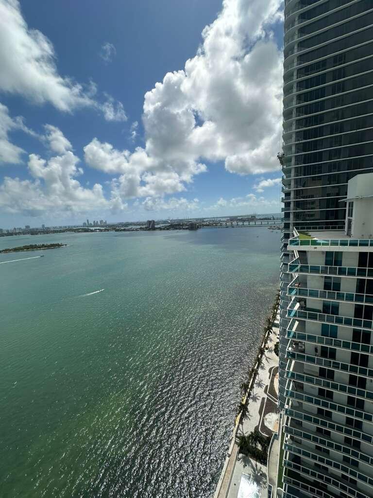 665 Northeast 25th Street, Unit 2601 Miami, FL 33137 - Photo 12 of 62 WhatsApp Image 2026-03-11 at 12.17.33 PM