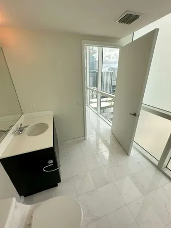 $5,300 | 665 Northeast 25th Street, Unit 2601, Miami, FL 33137