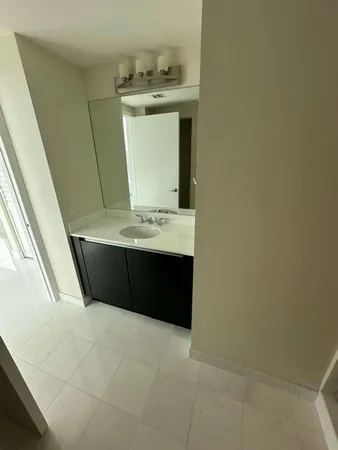 $5,300 | 665 Northeast 25th Street, Unit 2601, Miami, FL 33137