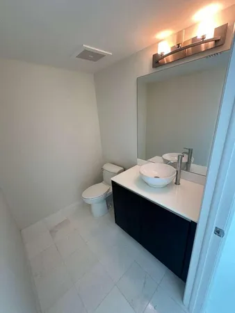 $5,300 | 665 Northeast 25th Street, Unit 2601, Miami, FL 33137