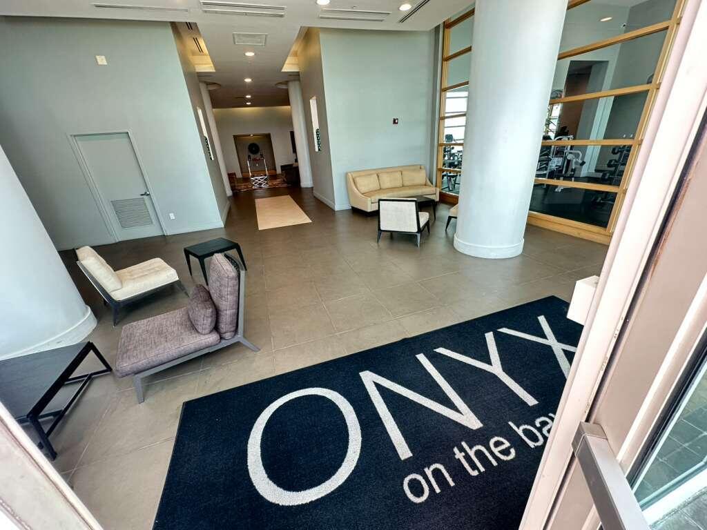 665 Northeast 25th Street, Unit 2601 Miami, FL 33137 - Photo 54 of 62 WhatsApp Image 2026-03-11 at 12.17.39 PM