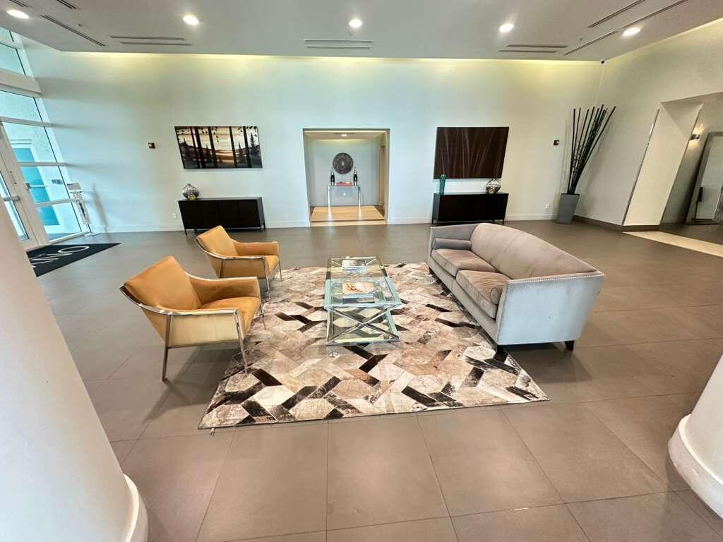 665 Northeast 25th Street, Unit 2601 Miami, FL 33137 - Photo 58 of 62 WhatsApp Image 2026-03-11 at 12.17.40 PM