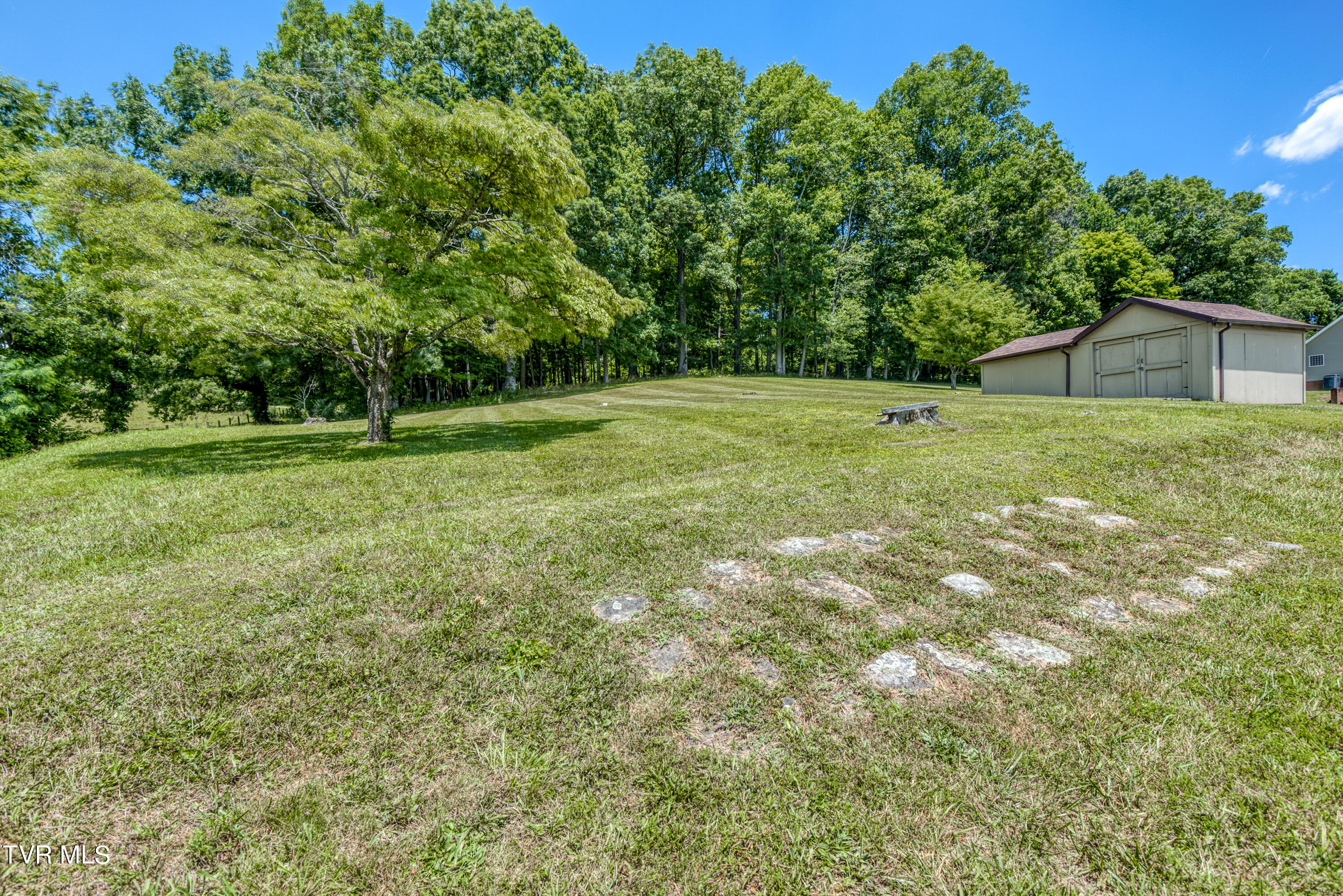409 Spring Valley Road Marion, VA 24354 - Photo 34 of 38 409-Spring-Valley-Marion-VA Highlands-Re