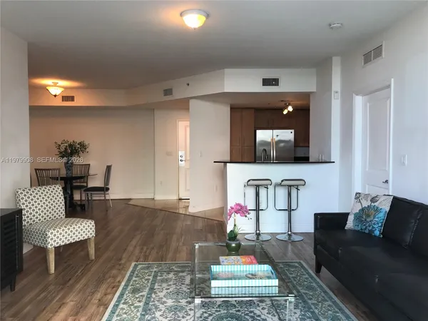 $3,350 | 7900 Harbor Island Drive, Unit 523, North Bay Village, FL 33141