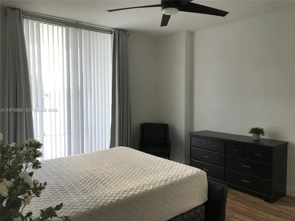 $3,350 | 7900 Harbor Island Drive, Unit 523, North Bay Village, FL 33141