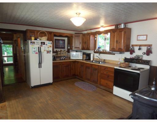 35 Fort Hill Road Standish, ME 04084 - Photo 3 of 8 Kitchen.