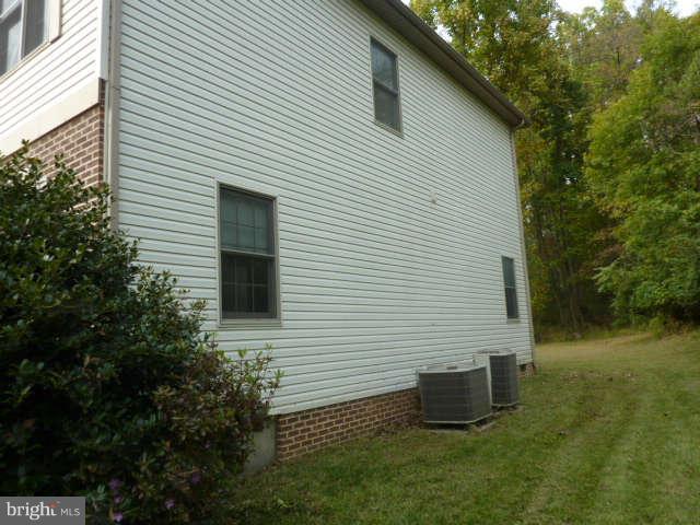 455 Gala Road Inwood, WV 25428 - Photo 8 of 11 Exterior (Rear)
