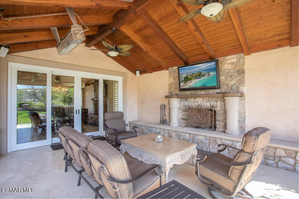 12406 Nelson Road Moorpark, CA 93021 - Photo 49 of 74 12406 Nelson Road - HsHProd-10