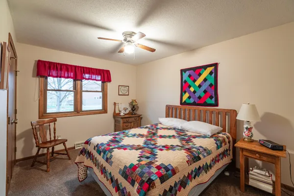 $394,900 | 705 Grove Street, Onalaska, WI 54650