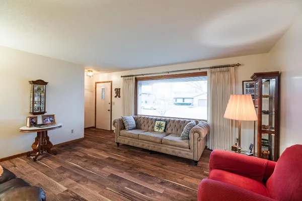 $394,900 | 705 Grove Street, Onalaska, WI 54650