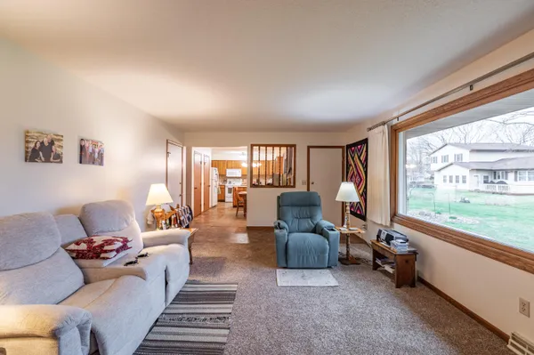 $394,900 | 705 Grove Street, Onalaska, WI 54650