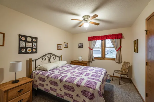 $394,900 | 705 Grove Street, Onalaska, WI 54650