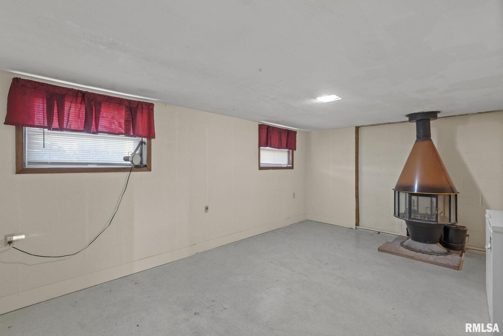 827 9th Street Colona, IL 61241 - Photo 20 of 39 Gallery Image 20