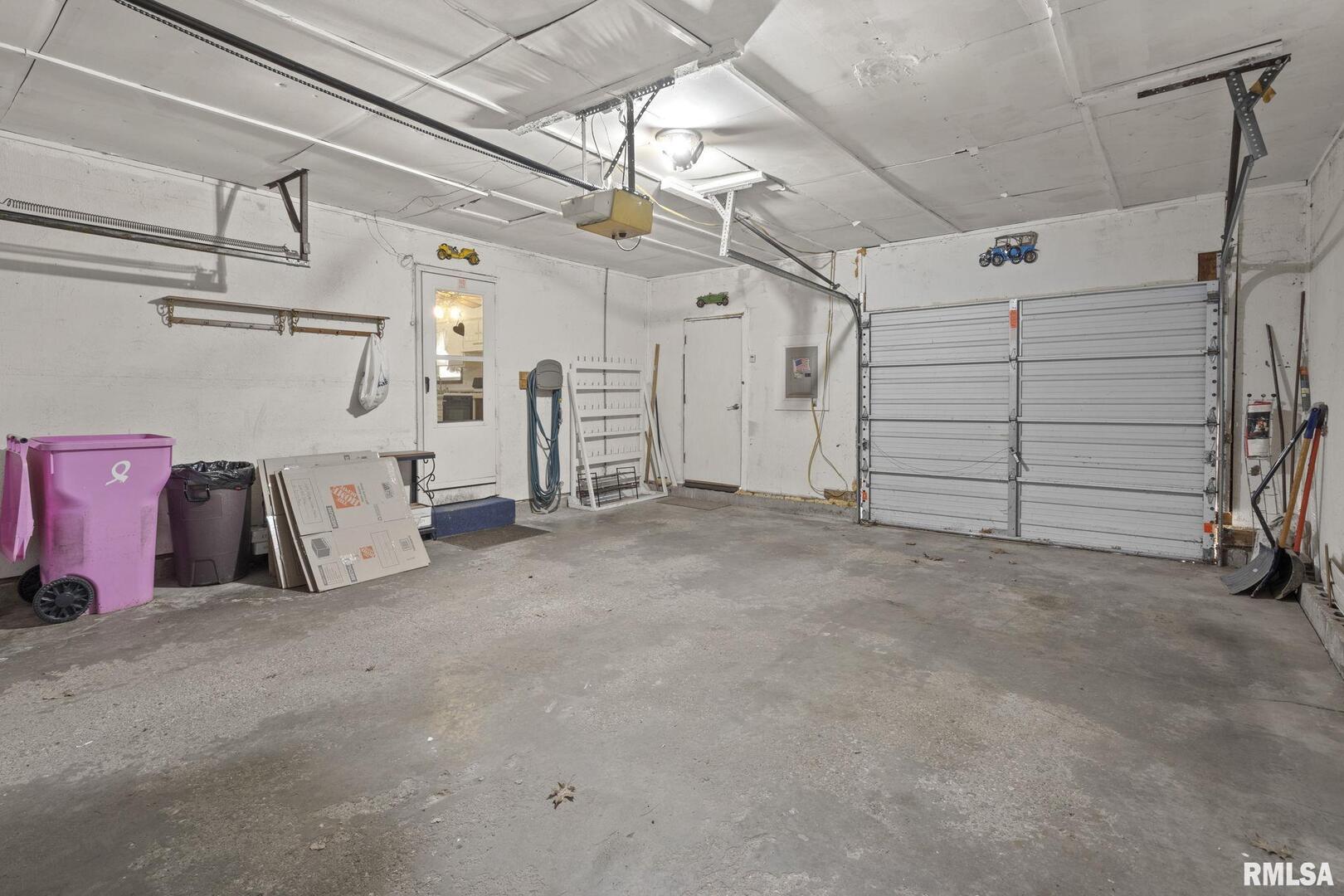 827 9th Street Colona, IL 61241 - Photo 26 of 39 Gallery Image 26