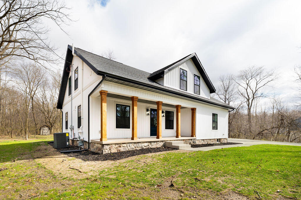 1411 Harrah Road Niles, MI 49120 - Photo 4 of 36 a5