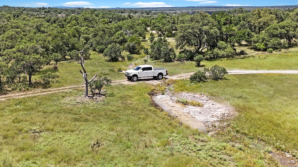 2000-2018 Ranch Road 2721 Fredericksburg, TX 78624 - Photo 4 of 19