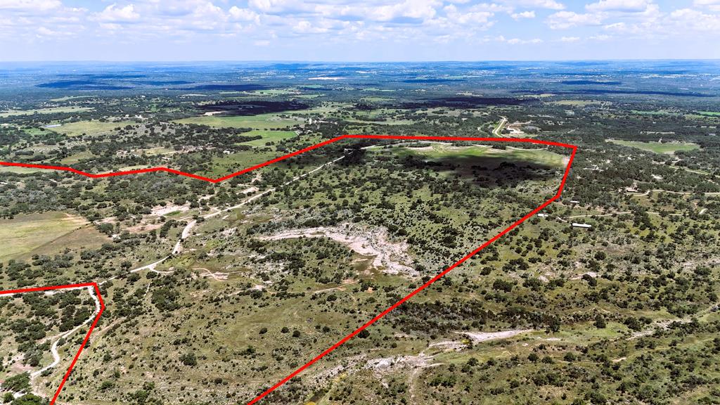 2000-2018 Ranch Road 2721 Fredericksburg, TX 78624 - Photo 9 of 19