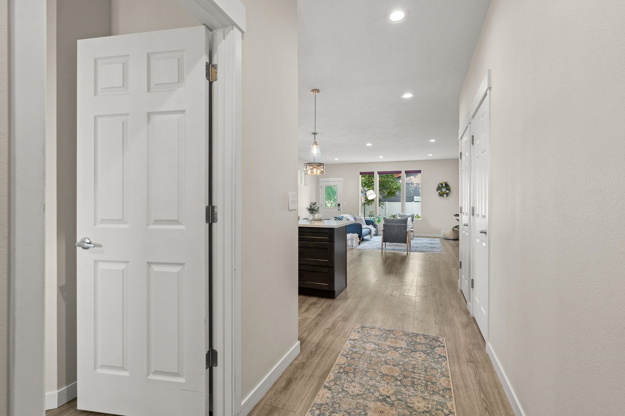 111 North Herald Road Spokane Valley, WA 99206 - Photo 5 of 37 Gallery Image 5