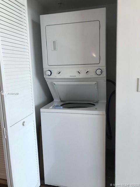 Edgewater Miami, FL 33132 - Photo 18 of 29