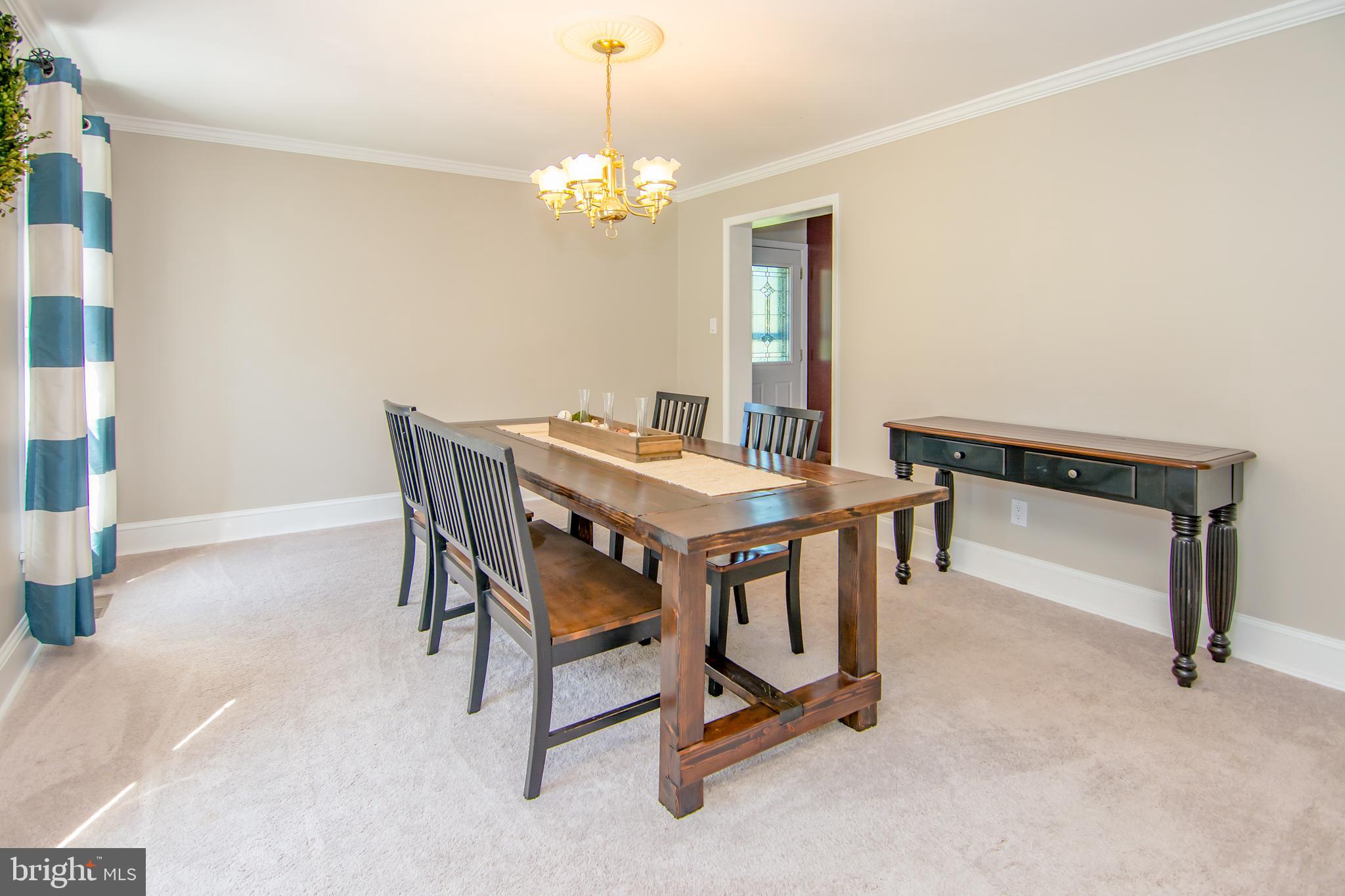 5045 Fawn Grove Road Pylesville, MD 21132 - Photo 22 of 39 Dining area