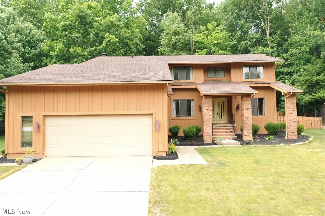 35895 Timber Ridge Lane Willoughby, OH 44094 - Photo 1 of 32 Welcome Home to 35895 Timber Ridge Ln.