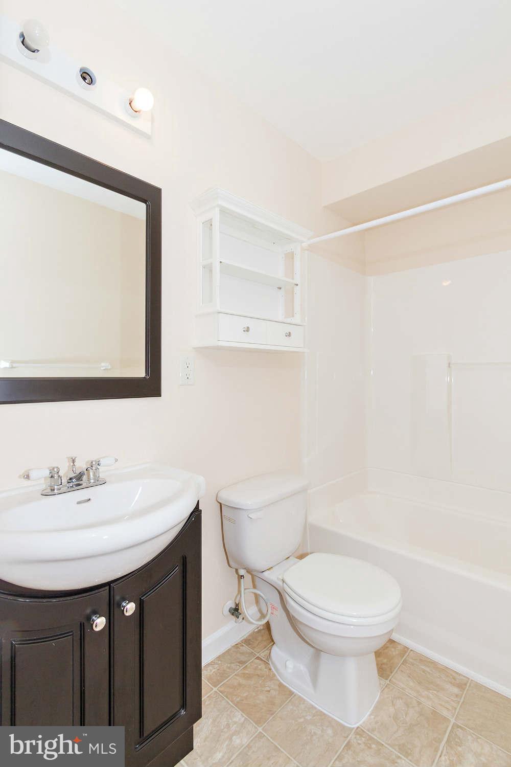 112 Short Ln Road Westminster, MD 21157 - Photo 24 of 29 Bath