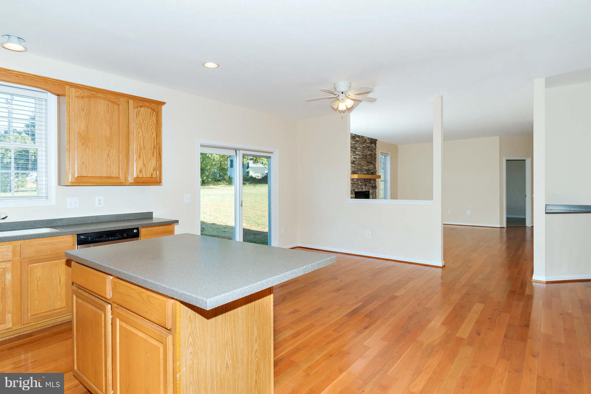 112 Short Ln Road Westminster, MD 21157 - Photo 8 of 29 Kitchen
