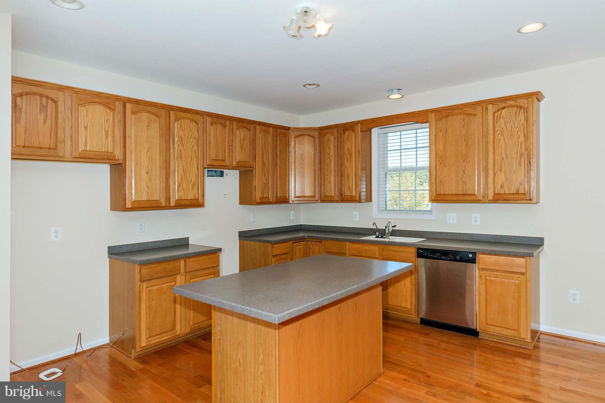 112 Short Ln Road Westminster, MD 21157 - Photo 9 of 29 Kitchen