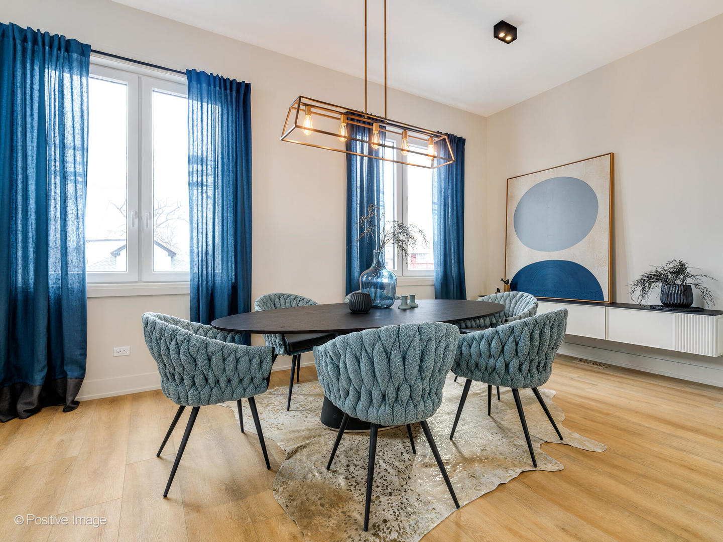 4232 West Belmont Avenue, Unit 6 Chicago, IL 60641 - Photo 7 of 24 a view of a livingroom with furniture and a window