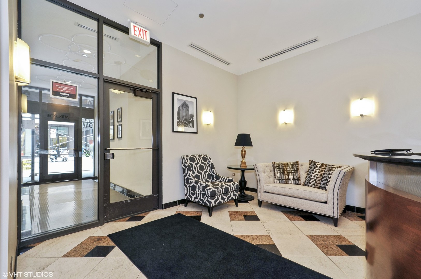 8 West Monroe Street, Unit 903 Chicago, IL 60603 - Photo 3 of 17