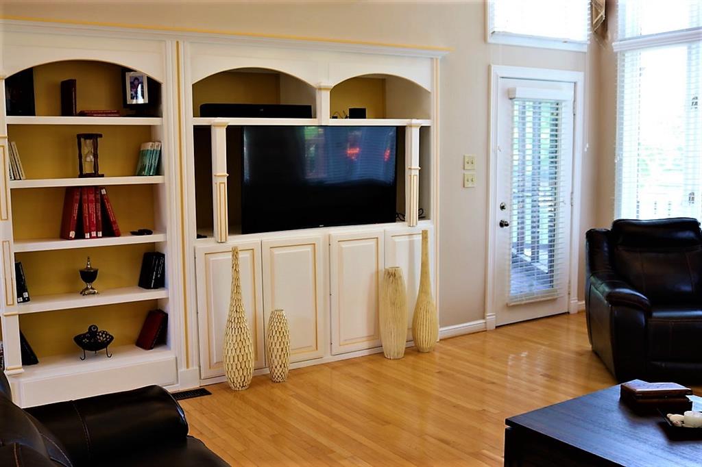 4422 Mallard Point Columbus, IN 47201 - Photo 26 of 51 Gallery Image 26