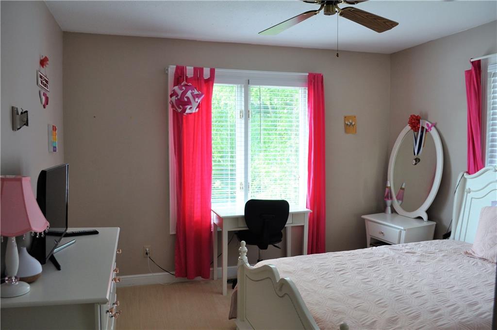 4422 Mallard Point Columbus, IN 47201 - Photo 28 of 51 Gallery Image 28