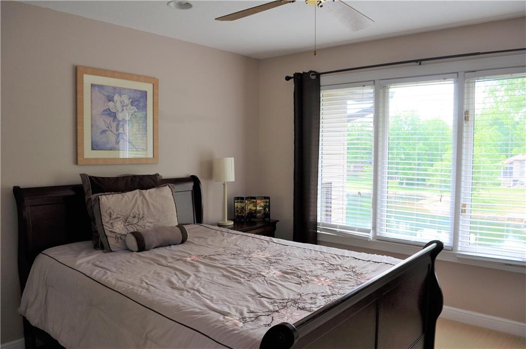 4422 Mallard Point Columbus, IN 47201 - Photo 34 of 51 Gallery Image 34