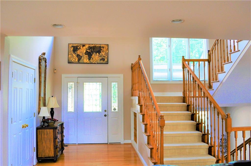 4422 Mallard Point Columbus, IN 47201 - Photo 7 of 51 Gallery Image 7