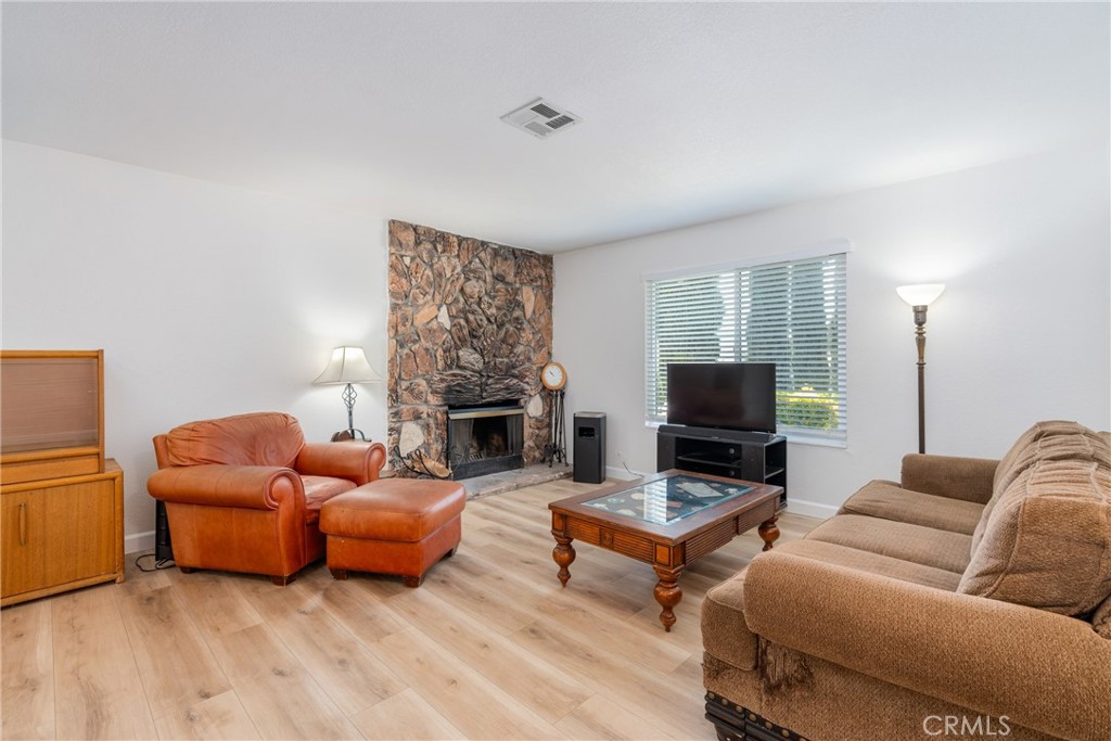 16230 Rodeo Street Hesperia, CA 92345 - Photo 11 of 30