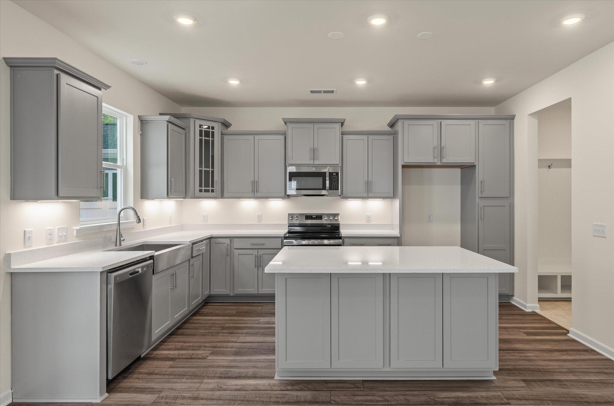 227 Palfrey Drive Ridgeville, SC 29472 - Photo 11 of 34 Kitchen with Huge Island