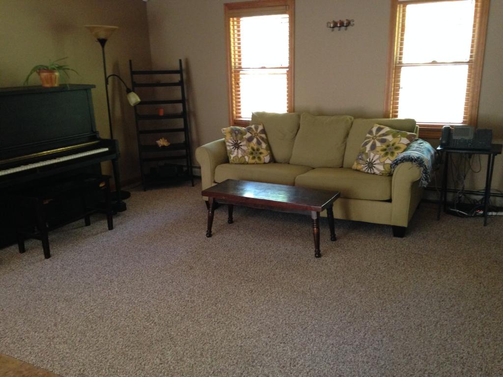 98 Forest Road Wolfeboro, NH 03894 - Photo 32 of 33 Gallery Image 32
