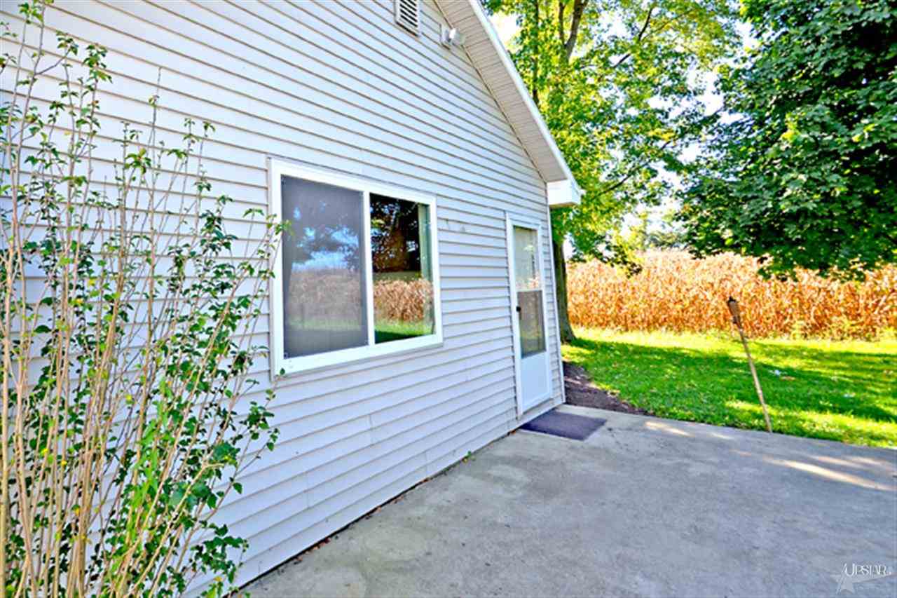 7620 Goshen Road Fort Wayne, IN 46818 - Photo 9 of 20